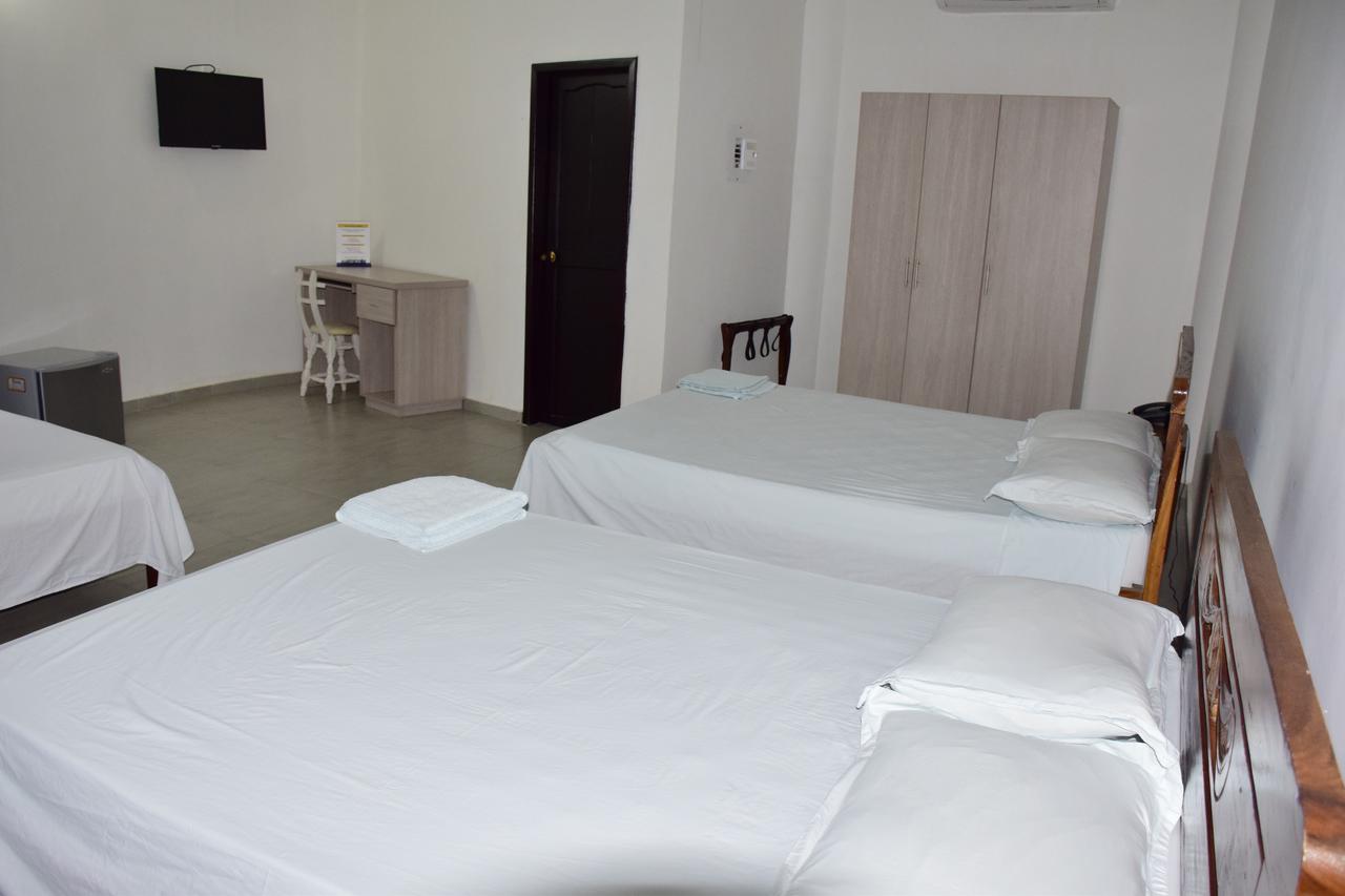 Hotel Plaza Real Montelibano Exterior photo